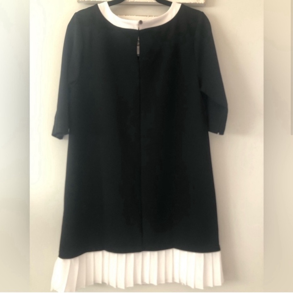 ❤️ 3/4 sleeve pleated hem mini sheath dress - Picture 6 of 9